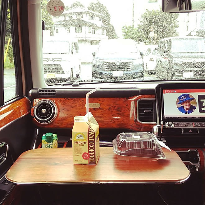 Diy クロスビー 車内インテリア 机 車中泊 などのインテリア実例 22 12 15 01 16 59 Roomclip ルームクリップ