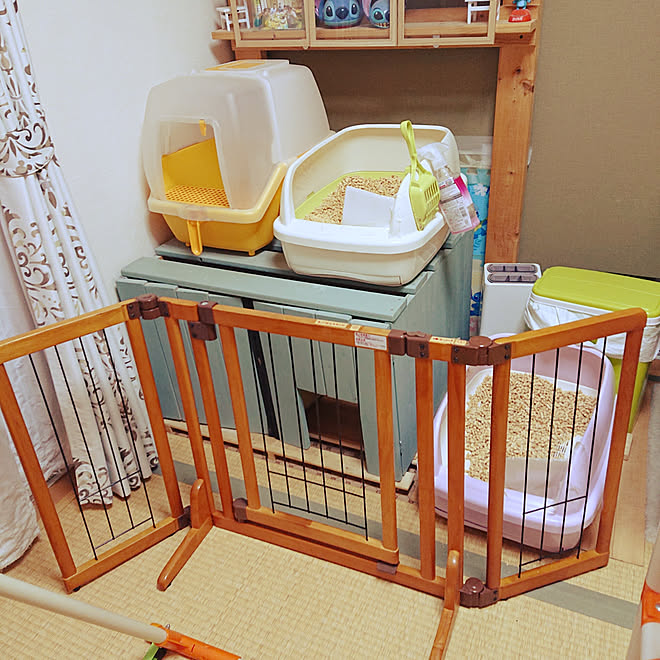 リビング 猫と子供のいる暮らし 猫トイレ置き場 ベビーゲートのインテリア実例 19 09 23 22 42 35 Roomclip ルームクリップ リビング 猫と子供のいる暮らし 猫トイレ置き場 ベビーゲートのインテリア実例 19 09 23 22 42 35 Roomclip ルームクリップ