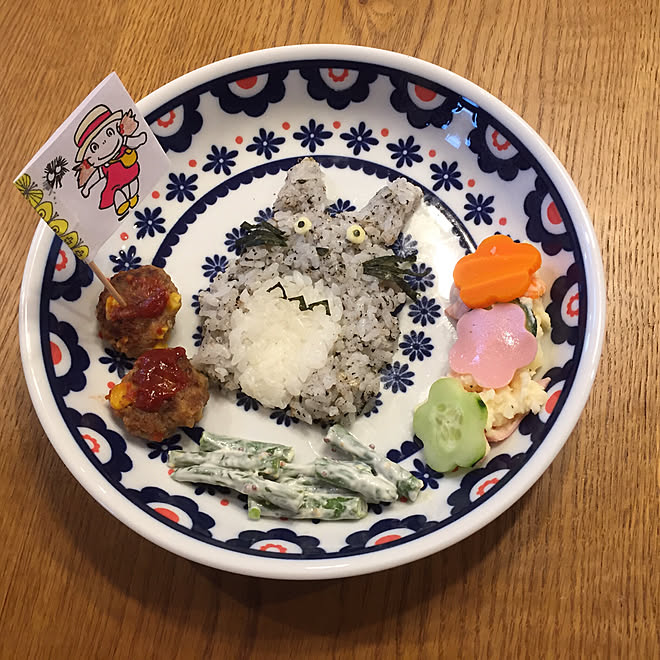 リビング 2歳誕生日 キャラご飯 トトロ お誕生会 などのインテリア実例 18 06 27 00 15 Roomclip ルームクリップ