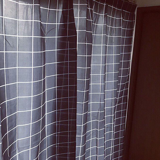 ベッド周り/カーテン/寝室/白黒インテリア/Instagram→mya___k...などのインテリア実例 - 2018-03-25 05:48:19