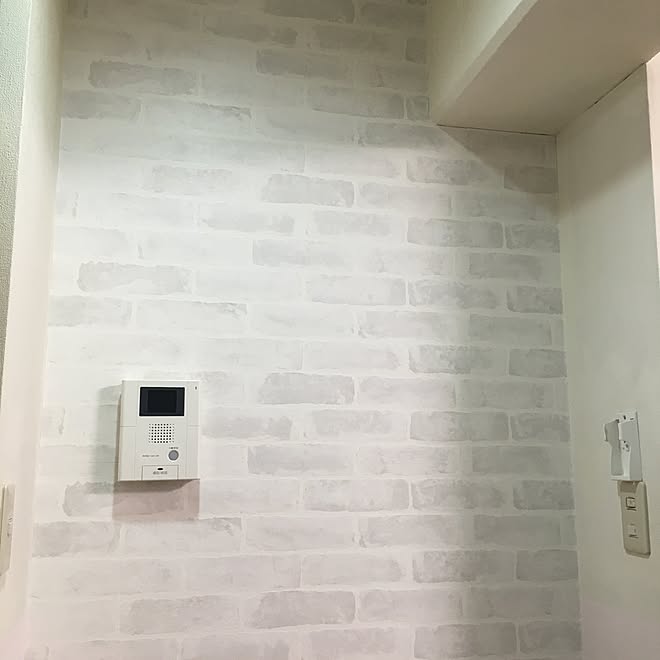 リビング 壁紙屋本舗 白レンガ壁紙のインテリア実例 16 05 04 19 34 28 Roomclip ルームクリップ リビング 壁紙屋本舗 白レンガ壁紙のインテリア実例 16 05 04 19 34 28 Roomclip ルームクリップ