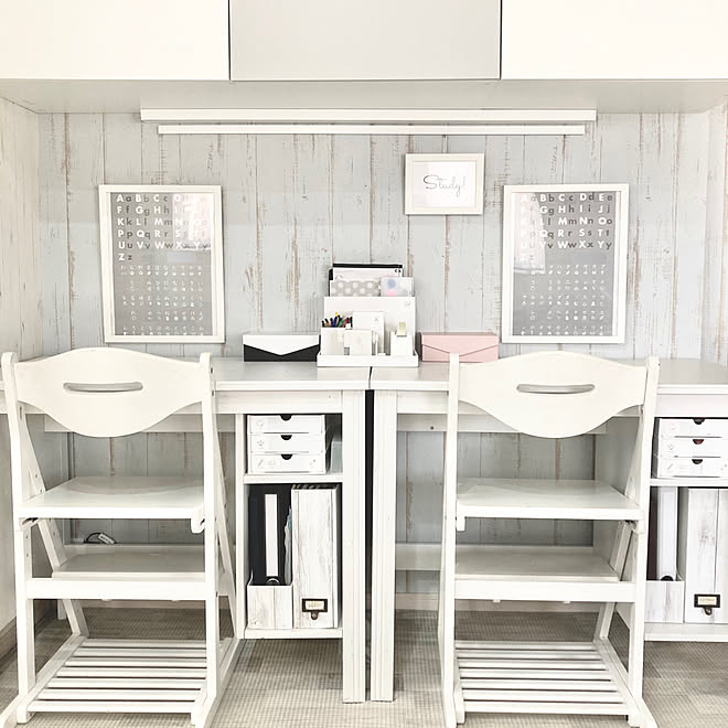 IKEA ブルサリ PCデスク 学習机 1人用 ホワイト IKEA ブルサリ PC IKEA ブルサリ PCデスク 学習机 1人用 ホワイト IKEA ブルサリ PC