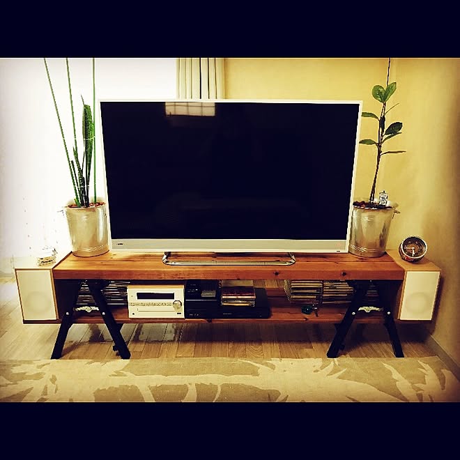 カインズホーム 脚立 テレビ台 テレビ台diy 脚立diy などのインテリア実例 17 06 19 35 39 Roomclip ルームクリップ
