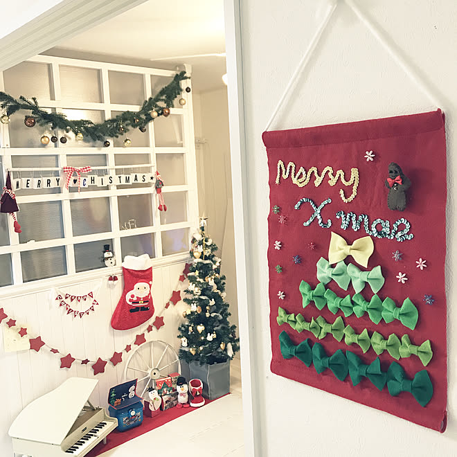 フェルト ハンドメイド クリスマスタペストリー クリスマス飾り クリスマスディスプレイ などのインテリア実例 19 12 19 16 28 43 Roomclip ルームクリップ