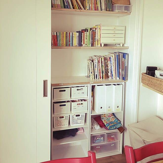 棚 学校用品収納 こどものいる暮らし 作り付け収納棚 シンプルライフ などのインテリア実例 18 09 11 08 07 37 Roomclip ルームクリップ 棚 学校用品収納 こどものいる暮らし 作り付け収納棚 シンプルライフ などのインテリア実例 18 09 11 08 07 37 Roomclip ルームクリップ