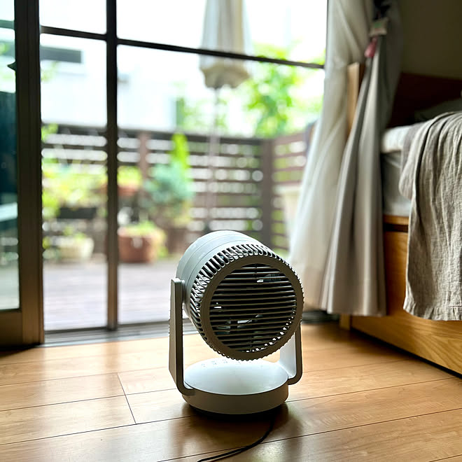 Silky Wind Circulator 大風量2重反転ファン サーキュレーター