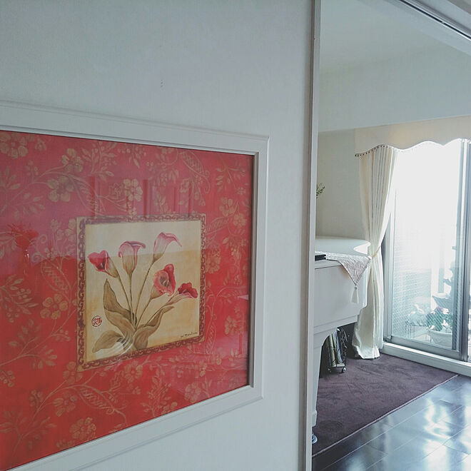 壁/天井/絵画のある部屋/赤い花のインテリア実例 - 2017-09-10 09:19:50
