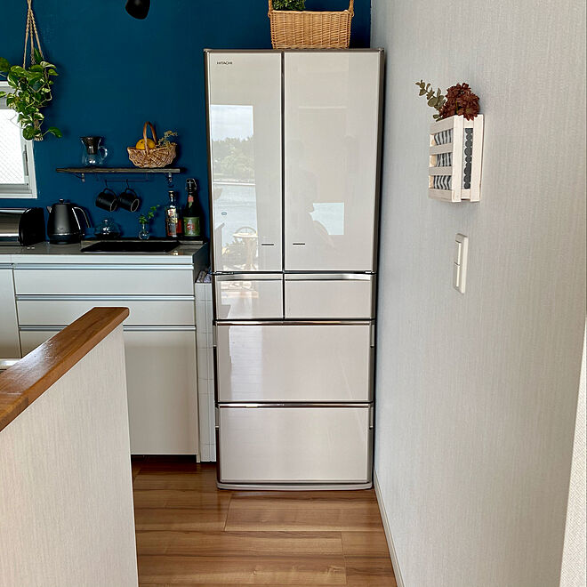 日立冷蔵庫/ブルーの壁/キッチンのインテリア実例 - 2021-04-24 09:08:21