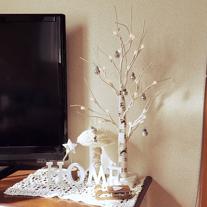 ベッド周り/キノコのオブジェ/LED/白樺のツリー/クリスマスツリー...などのインテリア実例 - 2016-12-02 11:43:33