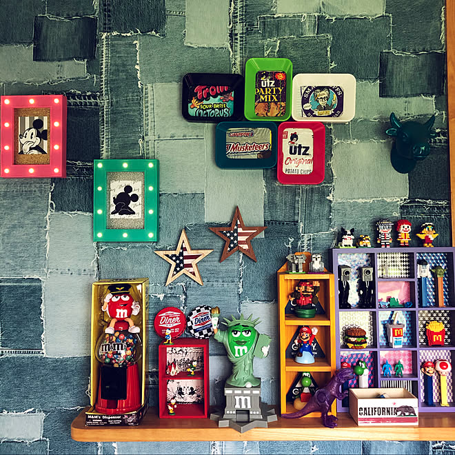 ポップ 壁紙屋本舗 カラフル アメリカン デニム壁紙 などのインテリア実例 07 16 10 52 55 Roomclip ルームクリップ