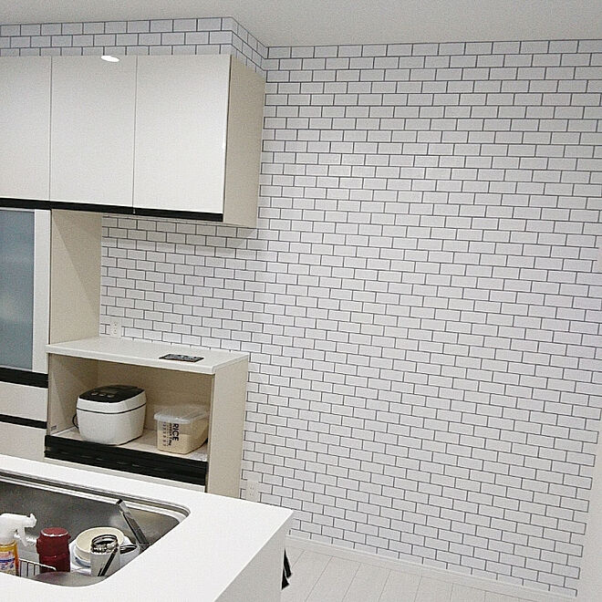 壁 天井 キッチン背面 壁紙diy サブウェイタイル風壁紙 アクセントクロス などのインテリア実例 18 03 03 16 26 33 Roomclip ルームクリップ