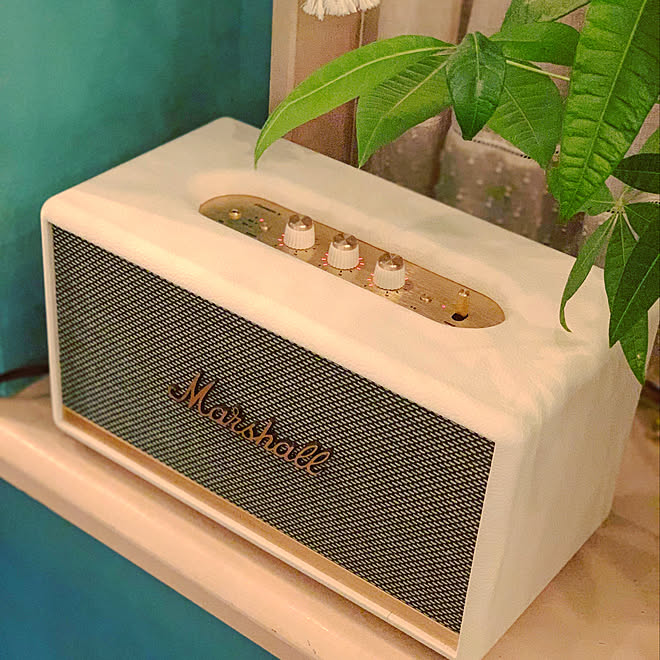 Bluetoothスピーカー マーシャルのスピーカー Stanmore2 パキラ Marshall などのインテリア実例 19 11 19 19 43 54 Roomclip ルームクリップ