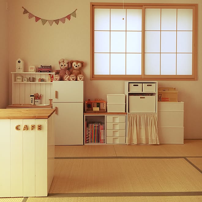 部屋全体/ガーランド/おもちゃ部屋/おままごとキッチンカウンターDIY/和室...などのインテリア実例 - 2017-01-30 17:56:47