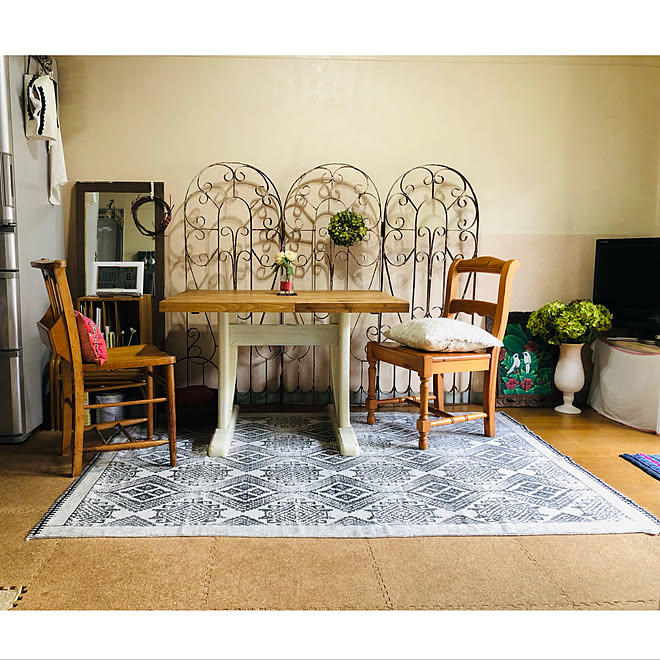 マルニ　 ダイニングチェア 食卓椅子 英国イギリス ビンテージ アンティーク家具 マルニ ダイニングチェア 食卓椅子 英国イギリス ビンテージ