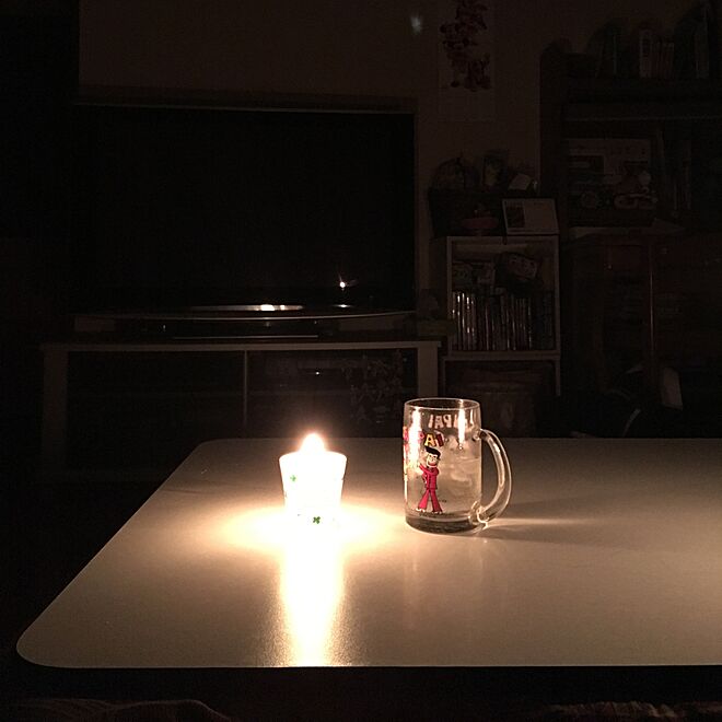 停電でロウソク灯のリビング/照明のインテリア実例 - 2017-04-19 21:25:08