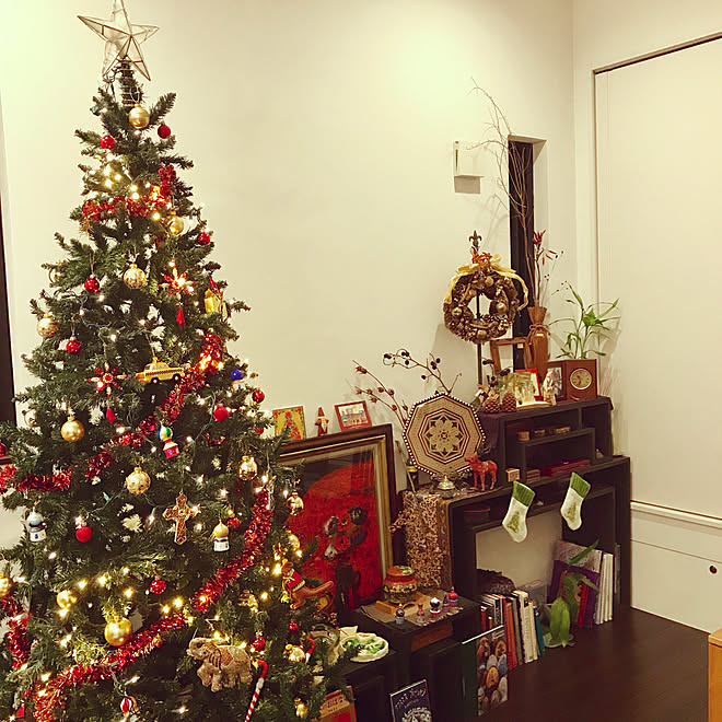 クリスマスツリー クリスマス18 クリスマス 赤 緑 リビングのインテリア実例 18 12 22 22 42 08 Roomclip ルームクリップ