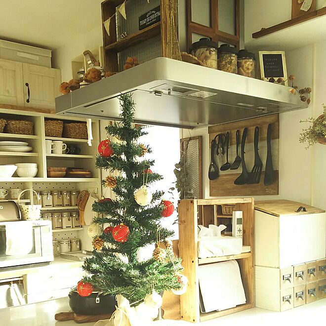 natural kitchen/クリスマスツリー/DIY棚/セリア/キャンドゥ...などのインテリア実例 - 2016-12-11 08:44:33