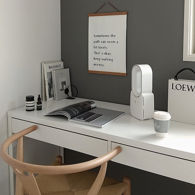 机 北欧インテリア 壁紙シート 剥がせる壁紙 Ikea などのインテリア実例 22 07 16 28 47 Roomclip ルームクリップ