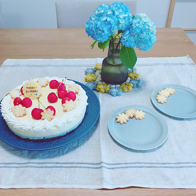 手作りバースデーケーキ/賃貸でも楽しく♪/北欧/ナチュラル/花のある暮らし...などのインテリア実例 - 2018-07-01 10:42:24