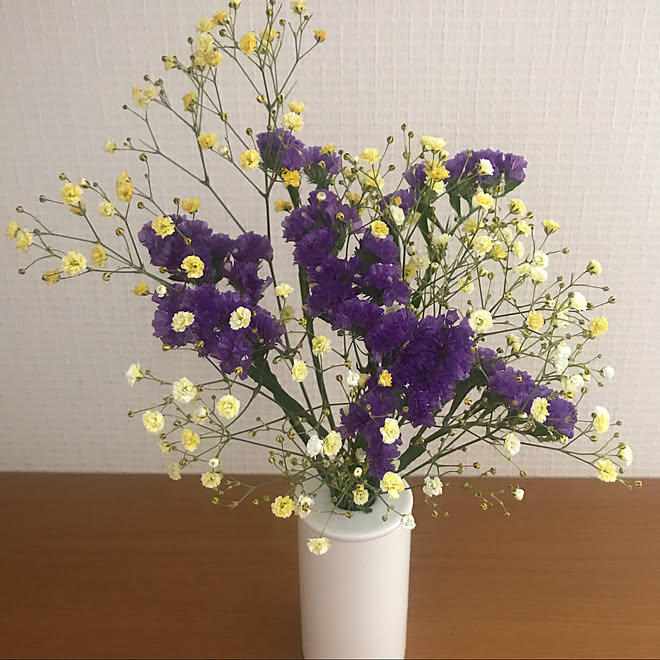 無印良品 玄関 入り口 花瓶 かすみ草のインテリア実例 21 04 22 11 50 54 Roomclip ルームクリップ