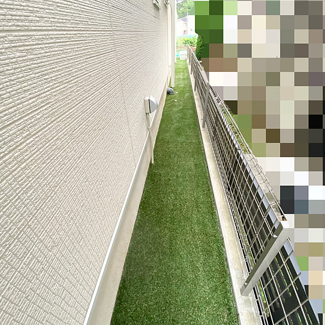 建売住宅 Diy 庭 防草人工芝 外構diy などのインテリア実例 08 12 12 47 57 Roomclip ルームクリップ