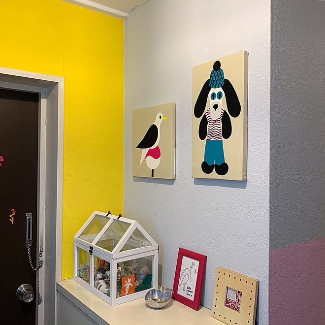 ペンキ塗り Diy 壁紙屋本舗 マリメッコファブリックパネル 玄関 入り口のインテリア実例 02 26 23 45 30 Roomclip ルームクリップ