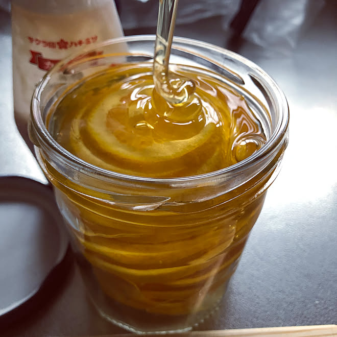 ちょうどいい暮らし ちょうどいい ダイソーの瓶 レモン 蜂蜜レモン漬け などのインテリア実例 03 14 12 40 43 Roomclip ルームクリップ ちょうどいい暮らし ちょうどいい ダイソーの瓶 レモン 蜂蜜レモン漬け などのインテリア実例 03 14 12 40 43 Roomclip ルームクリップ