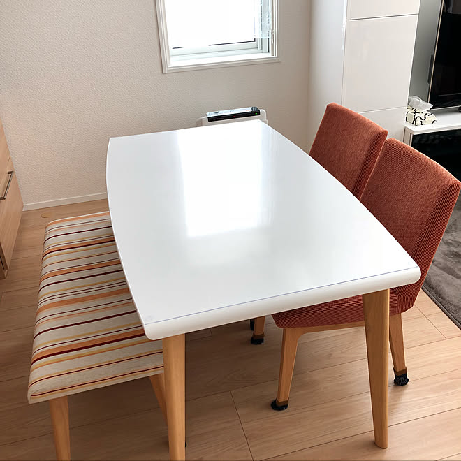 ニトリダイニングテーブルホワイト（Nイーニー） セール中 ニトリ
