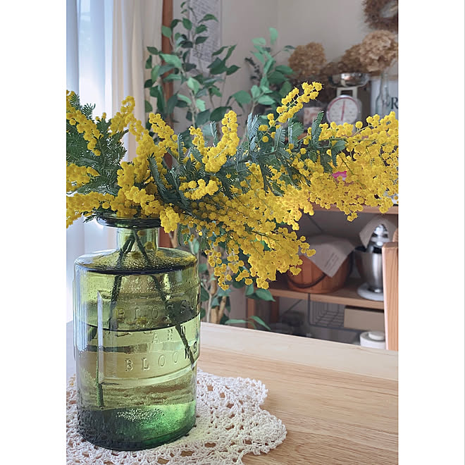 ミモザ ガラス好き 花瓶 賃貸 癒し などのインテリア実例 02 19 23 06 57 Roomclip ルームクリップ
