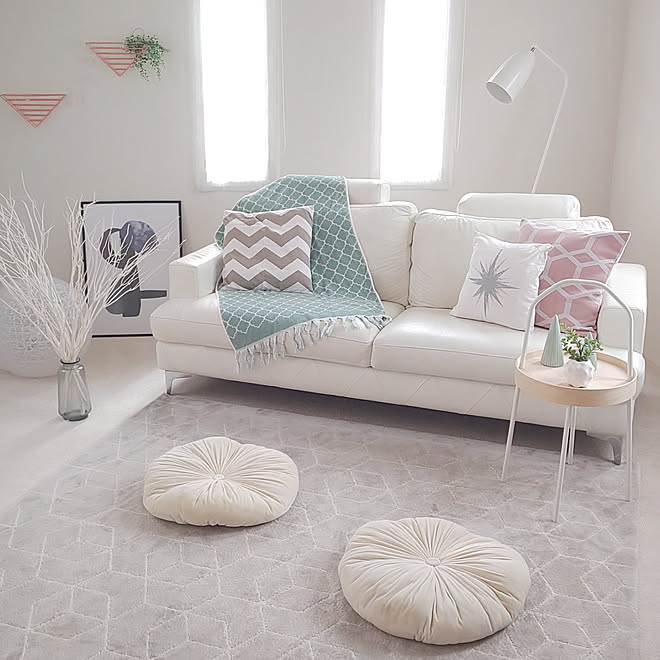 リビング/心地よい暮らし/すっきり暮らす/掃除は心の癒し/H&M HOME...などのインテリア実例 - 2018-09-23 12:28:06