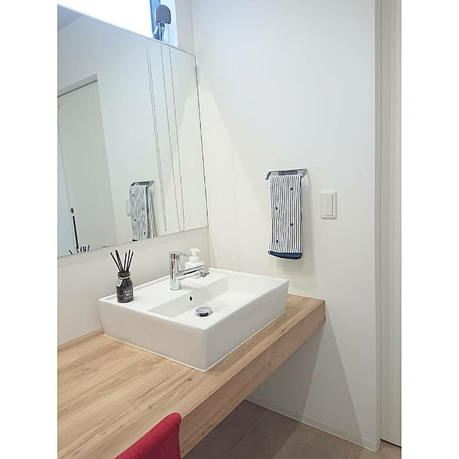 バス トイレ 洗面所 メイクルーム パウダールーム インテリア などのインテリア実例 01 14 13 25 58 Roomclip ルームクリップ