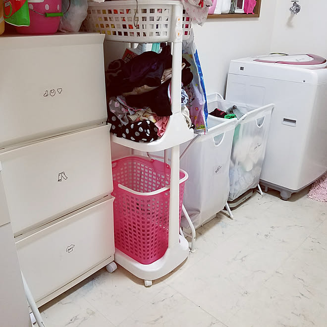 バス トイレ Ikea ランドリーラック ランドリーバスケット 洗濯機買い替え前 などのインテリア実例 17 08 17 17 42 Roomclip ルームクリップ