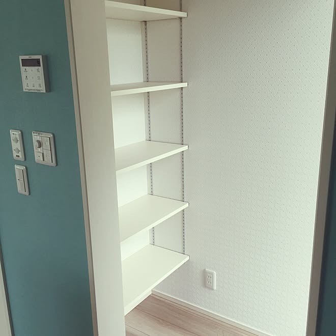 棚 可動棚 キッチン横 パントリー収納 パントリー などのインテリア実例 17 06 12 11 16 Roomclip ルームクリップ