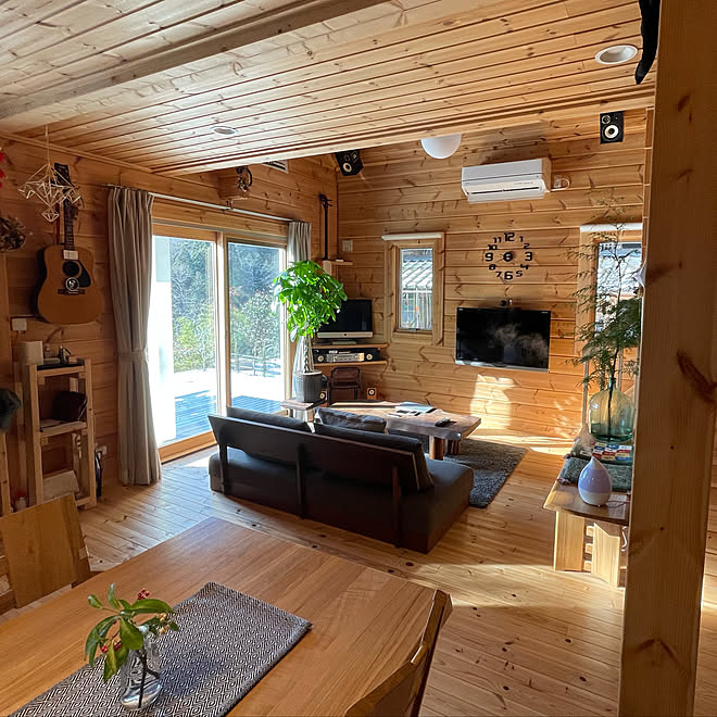 木が好き Talo ムク材 ログハウス 吹き抜け などのインテリア実例 21 01 08 09 43 46 Roomclip ルームクリップ