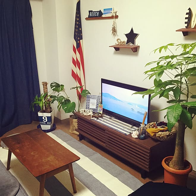 部屋全体/アメリカ国旗/カリフォルニアインテリアに憧れる/ロンハーマン風/ロンハーマン風にしたい&hellip;などのインテリア実例 201610