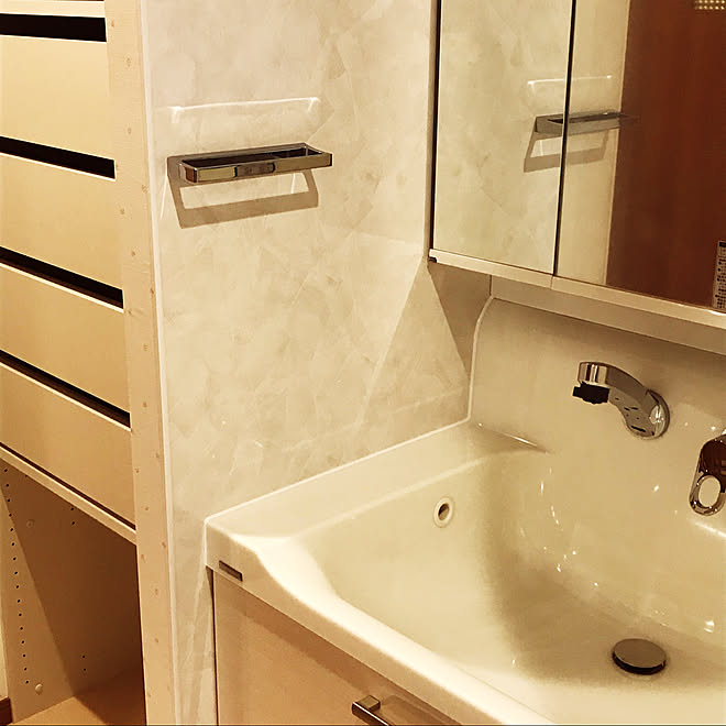 人造大理石 洗面台 Eidai 収納 ウッドワン エラボ トクラス 洗面台 トクラス などのインテリア実例 11 10 11 16 17 Roomclip ルームクリップ