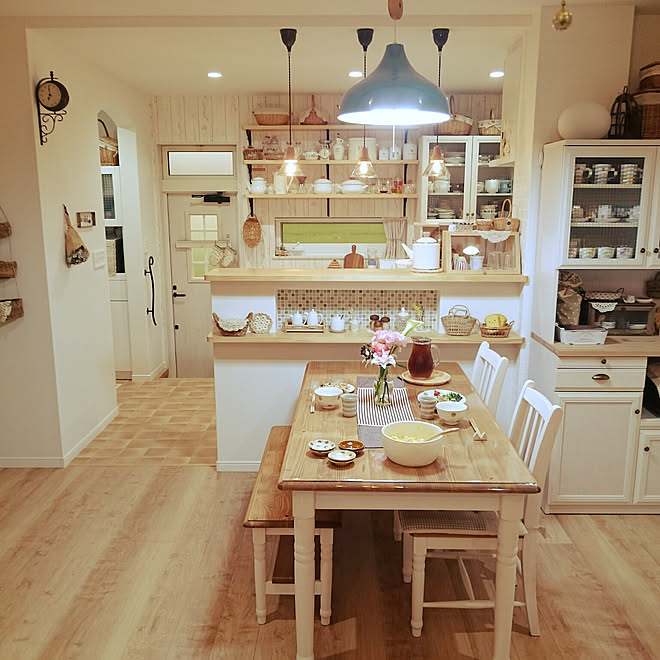 部屋全体/ダイニング/雑貨だいすき♡/カントリー/ナチュラルインテリアを目指して♡&hellip;などのインテリア実例 20190730 19