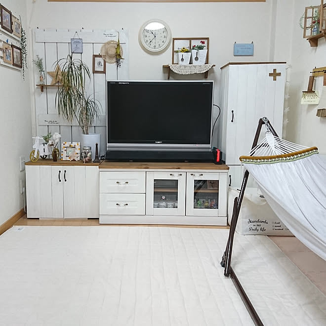 リビング ナチュラルインテリア Diy テレビ台diy テレビボード などのインテリア実例 18 07 14 22 42 39 Roomclip ルームクリップ