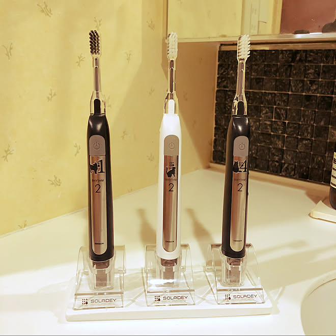 ソラデー ソラデーリズム2 ソラデーリズム 歯ブラシ 歯ブラシスタンド などのインテリア実例 05 27 14 00 06 Roomclip ルームクリップ