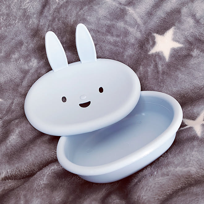 100円ショップ うさぎ雑貨 うさぎさんの石鹸台 石鹸置き 100均 などのインテリア実例 21 02 07 13 15 51 Roomclip ルームクリップ