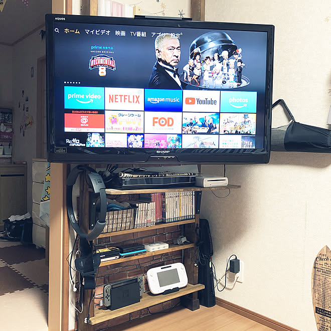 ディアウォール/ゲーム機収納/DIY/ワトコオイルダークウォルナット/2×4材&hellip;などのインテリア実例 20200823 2331