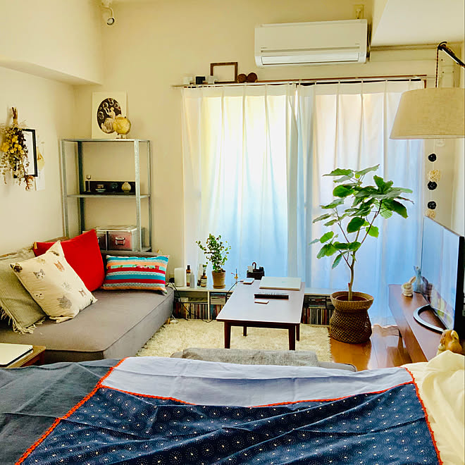 イタリア雑貨 Ikea ベッド 一人暮らし 狭い部屋 などのインテリア実例 19 03 17 21 00 45 Roomclip ルームクリップ