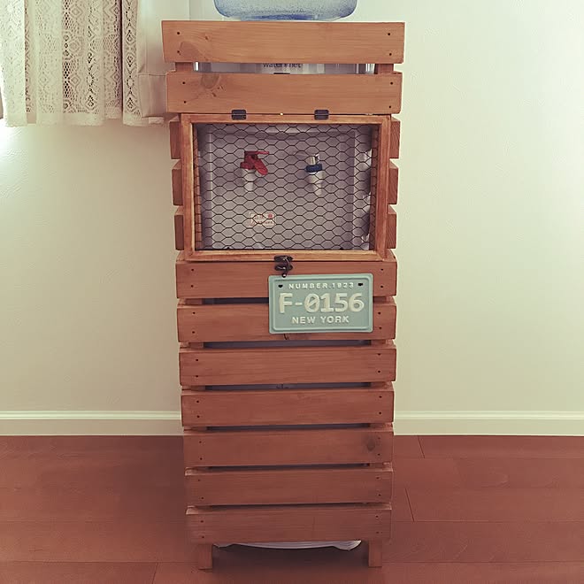 リビング ウォーターサーバー セリア すのこdiy Diy などのインテリア実例 17 06 30 13 39 54 Roomclip ルームクリップ