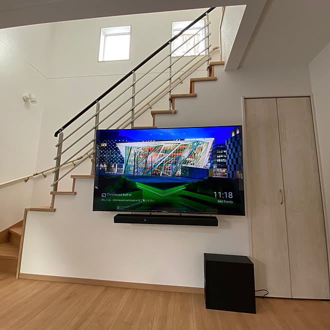 壁掛けテレビ/階段下収納/オープン階段/壁掛けテレビDIY/リビング&hellip;などのインテリア実例 20210104 234657