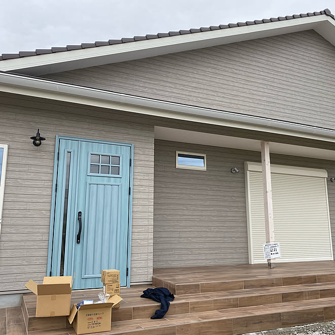 タイルデッキ 平屋 マイホーム記録 板木目14 ボワグレー などのインテリア実例 05 13 00 10 07 Roomclip ルームクリップ