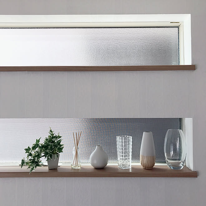 ディスプレイのセンスが欲しい 収納アイデア フラワーベース 花瓶 花器 などのインテリア実例 19 03 16 04 15 05 Roomclip ルームクリップ