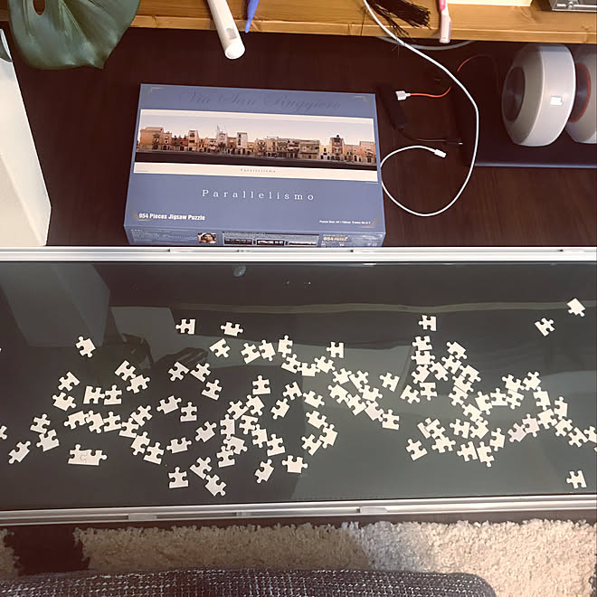 ベッド周り/寝室インテリア/アートをインテリアに取り入れたい/パズル/一人暮らし&hellip;などのインテリア実例 20180404 02