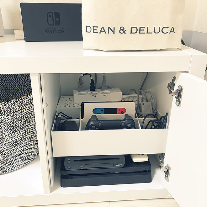 収納 無印 ゲーム機収納 ホワイトインテリア シンプルナチュラル などのインテリア実例 07 24 18 49 43 Roomclip ルームクリップ