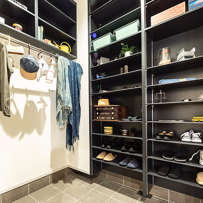 シューズクローク シンプル 北海道 かっこいい おしゃれ などのインテリア実例 19 11 12 18 00 12 Roomclip ルームクリップ