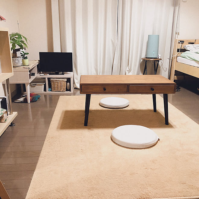机 ひとり暮らし 1k ローテーブル 一人暮らし 狭い部屋 などのインテリア実例 19 02 01 19 43 41 Roomclip ルームクリップ